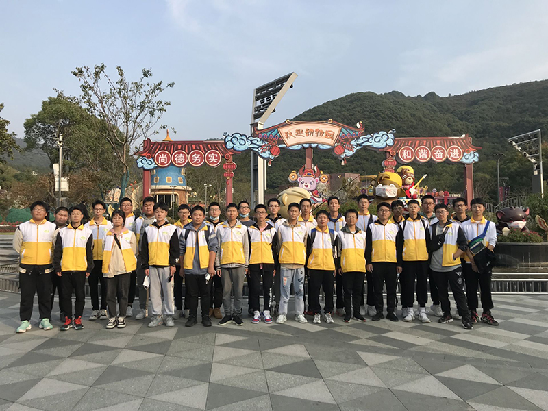 丰富劳动教育  助力学生成长