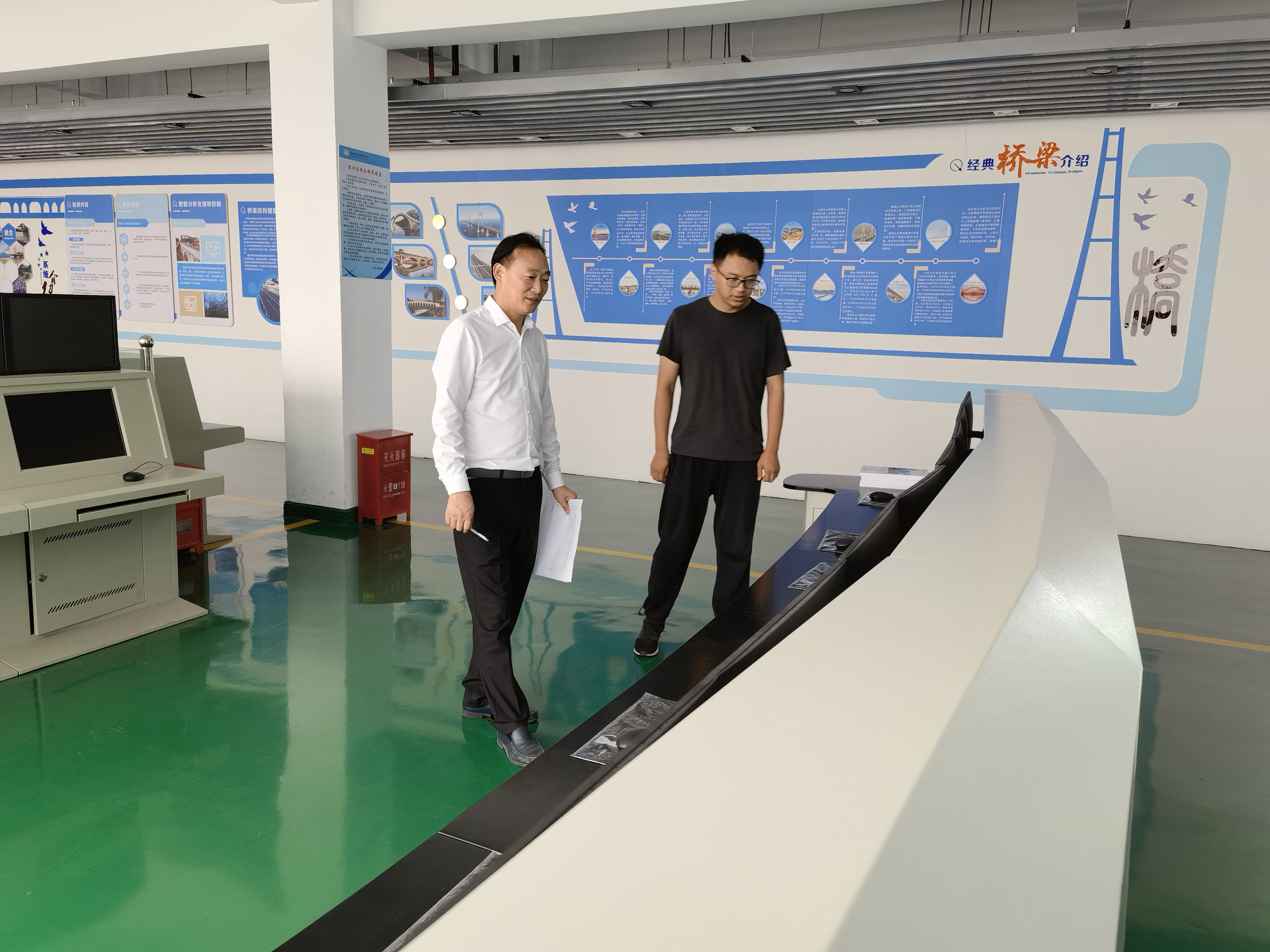 交通工程学院组织开学前安全大检查