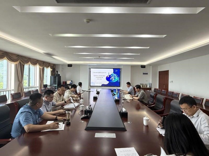 学校召开低空经济无人机应用产教融合实训基地专题会