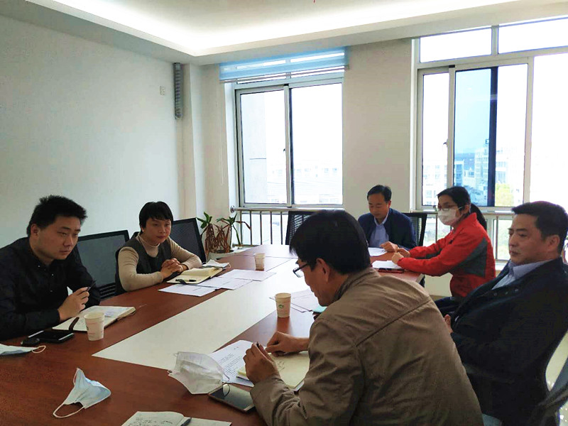 商务管理师中德职教项目推进会在我校召开