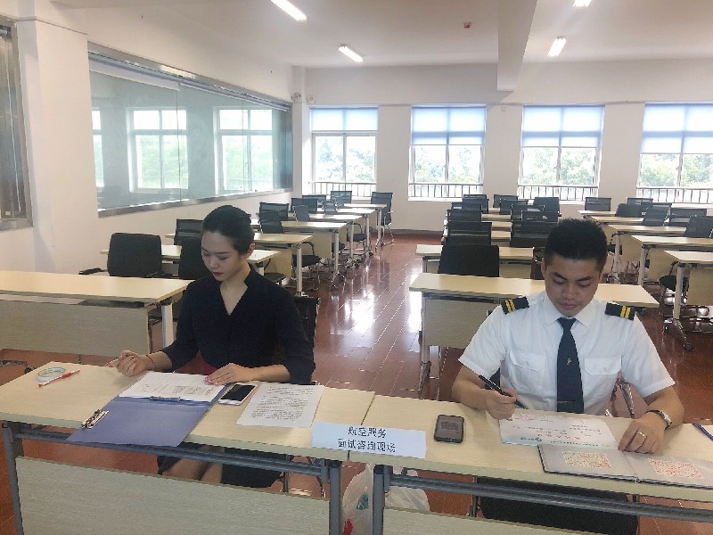 船舶工程学院进行航空服务专业专场面试