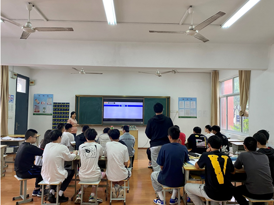 机械工程学院翁松露老师开设校级公开课