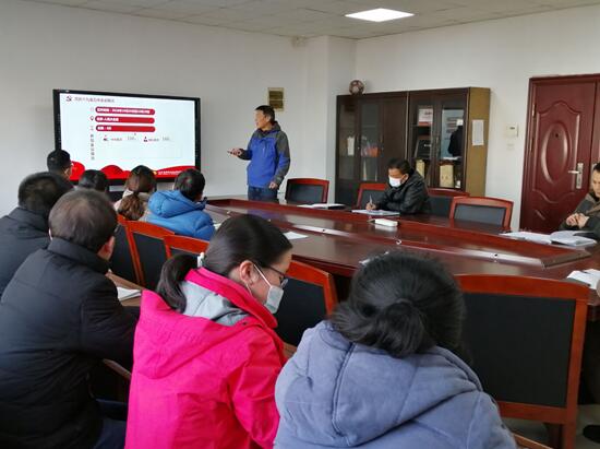 汽车工程学院党总支组织学习党的十九届五中全会精神专题党课