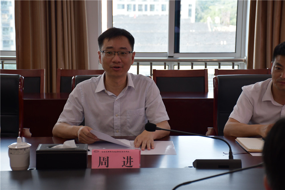 1596789508402082756.jpg DSC_6541.jpg