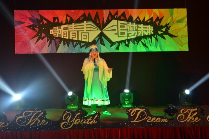 1490329992240025184.jpg 103.jpg